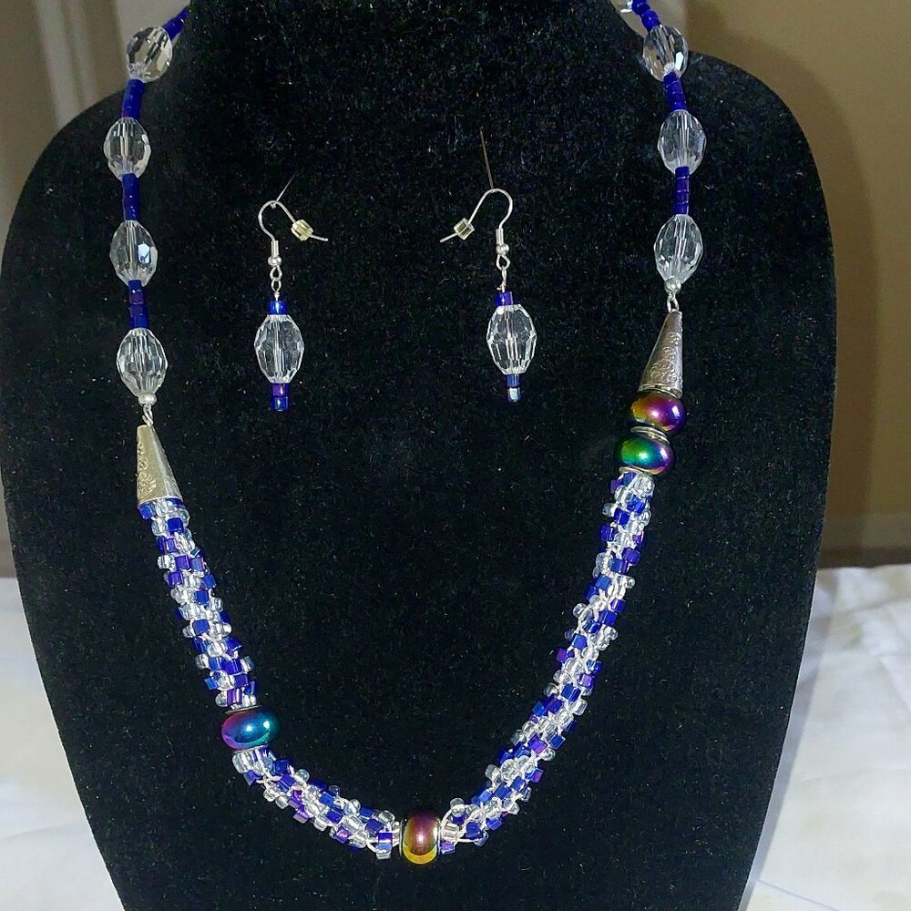 25" Glass and metal beaded necklace with matching earrings